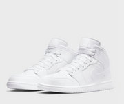 JORDAN RETRO 1 WHITE