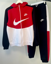 CONJUNTO NIKE