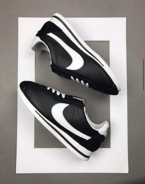 Nike Cortez Negras